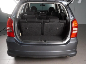Минивэн Toyota Wish 2005 года, 850000 рублей, Красный Пахарь