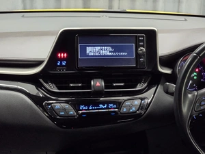 Внедорожник Toyota C-HR 2017 года, 2100000 рублей, Красноярск