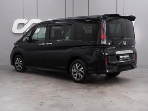 Минивэн Honda Stepwgn Spada 2017 года, 2120000 рублей, Воронеж