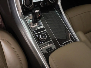 Внедорожник Land Rover Range Rover Sport 2018 года, 5325000 рублей, Красный Пахарь