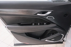 Внедорожник Geely Tugella 2024 года, 3549000 рублей, Красноярск