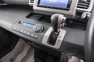 Минивэн Honda Freed 2015 года, 1299000 рублей, Красноярск