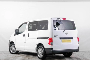 Минивэн Nissan NV200 2018 года, 1299000 рублей, Кемерово