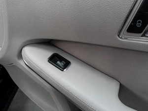 Седан Mercedes-benz E-класс 2011 года, 1449000 рублей, Тюмень