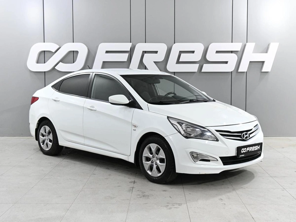 Седан Hyundai Solaris 2014 года, 919000 рублей, Аксай