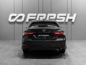 Седан Toyota Camry 2021 года, 3979000 рублей, Тюмень