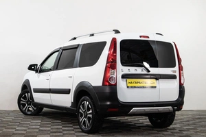 Универсал ВАЗ (LADA) Largus 2022 года, 1339000 рублей, Сургут