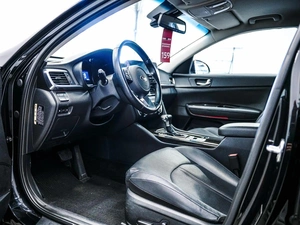Седан Kia K5 2019 года, 2030000 рублей, Красноярск