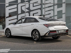 Седан Hyundai Elantra 2024 года, 2360000 рублей, Краснодар