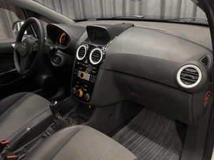 Хетчбэк Opel Corsa 2008 года, 420000 рублей, Красноярск