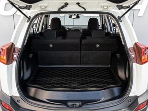 Внедорожник Toyota RAV4 2015 года, 1990000 рублей, Краснодар