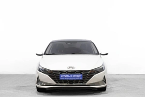 Седан Hyundai Elantra 2020 года, 1899000 рублей, Барнаул