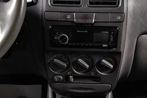 Седан Hyundai Accent 2005 года, 419000 рублей, Сургут