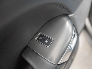 Внедорожник Land Rover Range Rover Sport 2018 года, 4450000 рублей, Красноярск