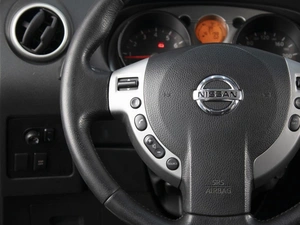 Внедорожник Nissan Qashqai 2007 года, 750000 рублей, Омск