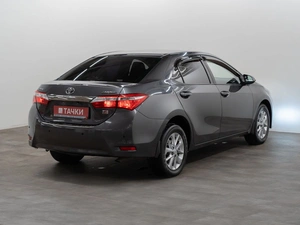 Седан Toyota Corolla 2013 года, 1300000 рублей, Красноярск
