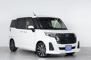 Минивэн Toyota Roomy 2020 года, 1499000 рублей, Новосибирск
