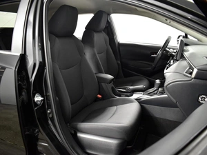 Седан Toyota Corolla 2020 года, 1648300 рублей, Казань