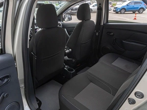 Седан Renault Logan Stepway 2020 года, 1070000 рублей, Краснодар