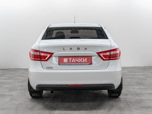 Седан ВАЗ (LADA) Vesta 2018 года, 690000 рублей, Красноярск