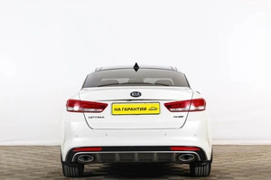 Седан Kia Optima 2017 года, 2039000 рублей, Тюмень