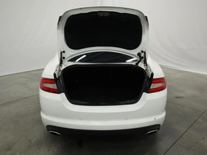 Седан Jaguar XJR 2012 года, 1400000 рублей, Курск