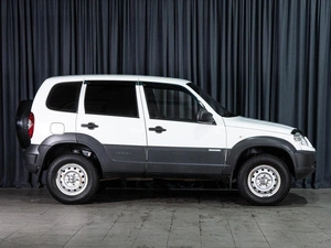 Внедорожник Chevrolet Niva 2014 года, 850000 рублей, Волгоград
