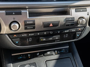 Седан Lexus ES 2017 года, 2898000 рублей, Краснодар