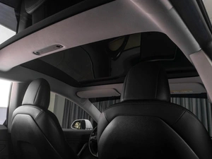 Седан Tesla Model 3 2019 года, 3769000 рублей, Тюмень