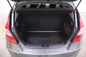 Хэтчбек Hyundai i30 2010 года, 750000 рублей, Брянск