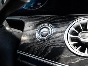 Седан Mercedes-benz E-класс 2017 года, 2730000 рублей, Краснодар