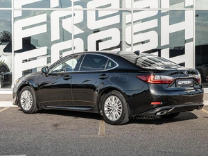 Седан Lexus ES 2017 года, 2898000 рублей, Краснодар