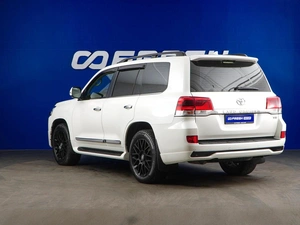 Внедорожник Toyota Land Cruiser 2017 года, 6527077 рублей, Москва