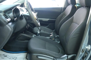 Седан Kia Rio 2013 года, 599000 рублей, Омск