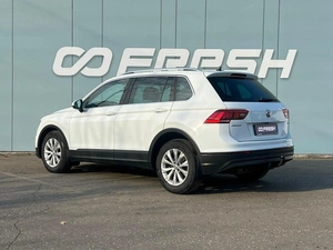 Внедорожник Volkswagen Tiguan 2018 года, 2750000 рублей, Ижевск