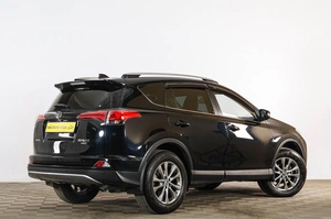 Внедорожник Toyota RAV4 2017 года, 2659000 рублей, Тюмень