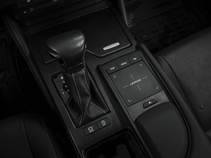 Седан Lexus ES 2020 года, 4398111 рублей, Ставрополь