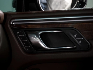 Внедорожник Porsche Macan S 2015 года, 3399000 рублей, Воронеж