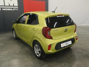 Хэтчбек Kia Picanto 2018 года, 700000 рублей, Курск