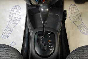 Хетчбэк Toyota Vitz 2009 года, 649000 рублей, Тюмень