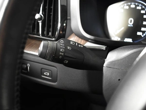 Внедорожник Volvo XC60 2018 года, 3553900 рублей, Казань