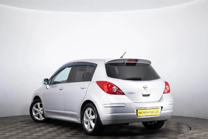Хетчбэк Nissan Tiida 2013 года, 899000 рублей, Пермь