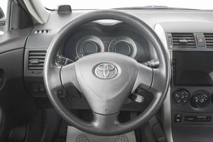 Седан Toyota Corolla 2008 года, 799000 рублей, Кемерово