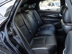 Седан Infiniti Q70 2014 года, 1999000 рублей, Волгоград