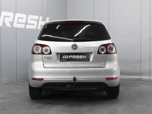 Хетчбэк Volkswagen Golf Plus 2011 года, 660000 рублей, Омск