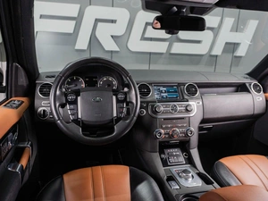 Внедорожник Land Rover Discovery 2015 года, 2490000 рублей, Тюмень