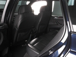 Внедорожник BMW X5 2011 года, 1849000 рублей, Красный Пахарь