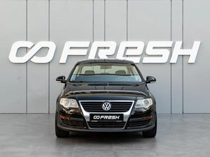 Седан Volkswagen Passat 2010 года, 690000 рублей, Краснодар
