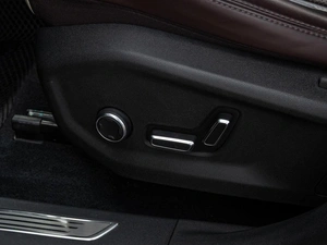 Внедорожник Geely Monjaro 2023 года, 2680000 рублей, Краснодар