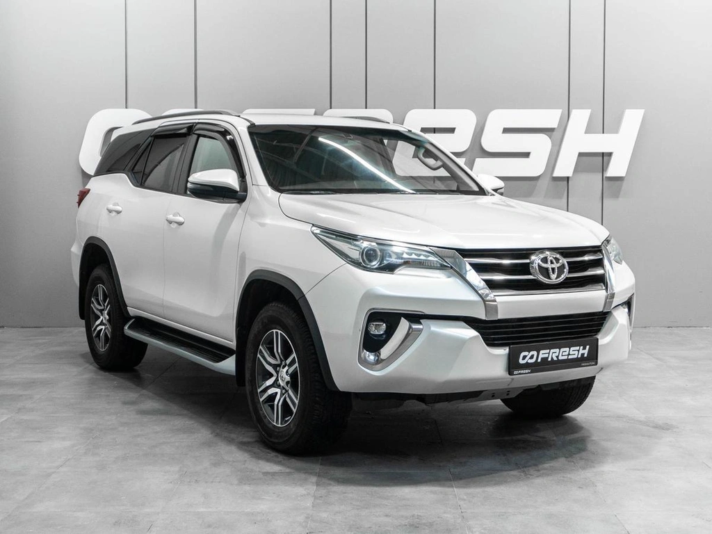 Внедорожник Toyota Fortuner 2017 года, 3076000 рублей, Тюмень